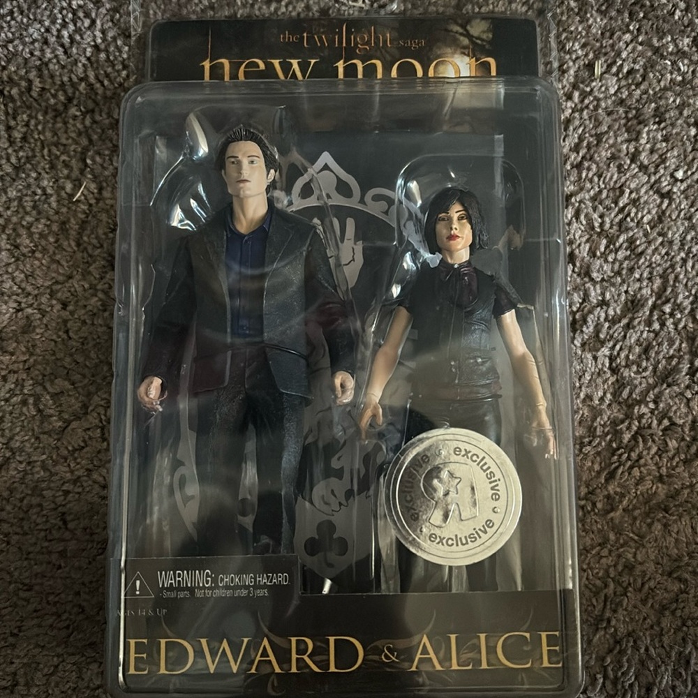 Twilight New Moon Edward & Alice Action Figures